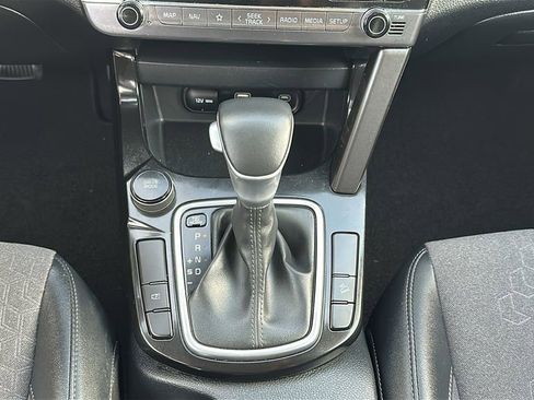 Used 2025 Kia Seltos S image 27