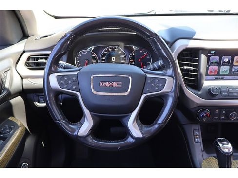 Used 2018 GMC Acadia Denali w/ LPO, Protection Package AWD/4WD image 10
