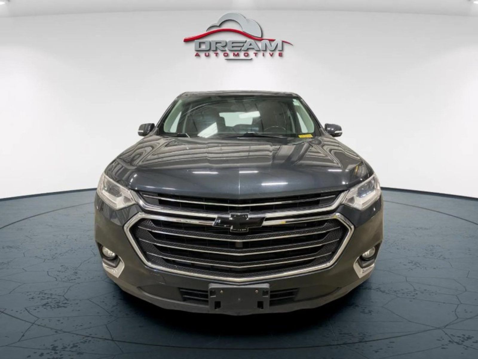 Used 2018 Chevrolet Traverse LT AWD/4WD image 2