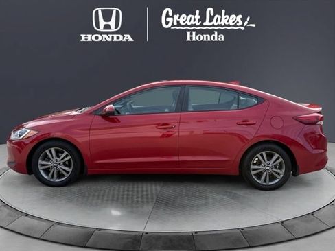 Used 2018 Hyundai Elantra SEL FWD image 3