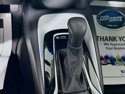 Certified 2023 Toyota Corolla SE image 17