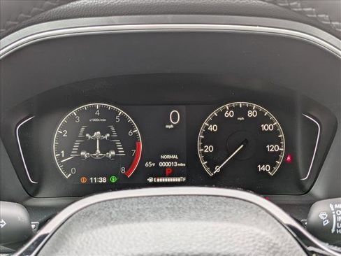 New 2025 Honda Pilot Touring image 11