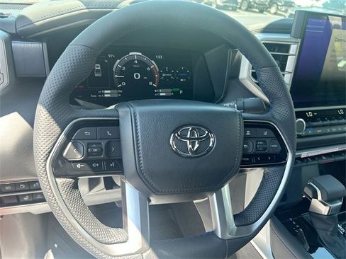 New 2025 Toyota Tundra Platinum image 23