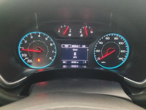 Used 2019 Chevrolet Equinox LS image 23