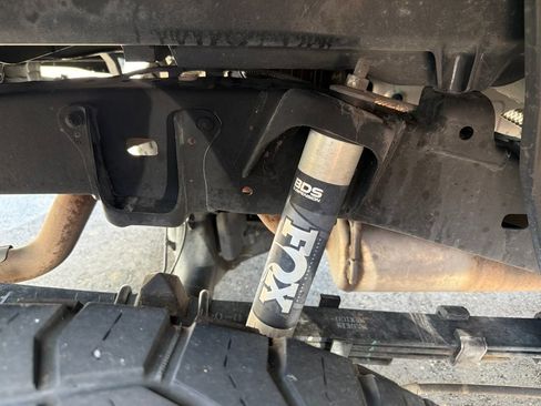 Used 2020 Toyota Tacoma TRD Pro AWD/4WD image 6