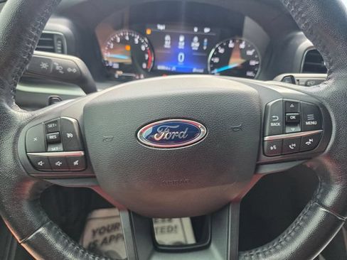 Used 2020 Ford Explorer XLT w/ Equipment Group 202A AWD/4WD image 20