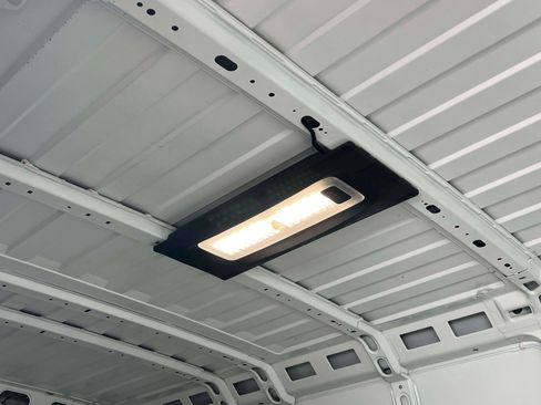 Used 2025 RAM ProMaster 2500 w/ Convenience Group FWD image 30