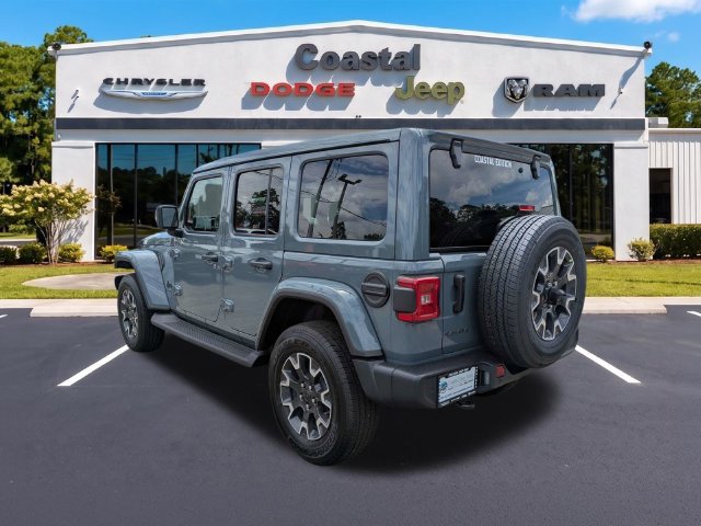 New 2026 Jeep Wrangler Unlimited Sahara AWD/4WD image 6