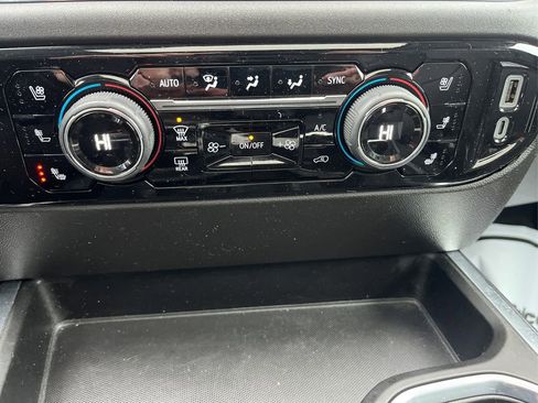 Used 2024 Chevrolet Silverado 1500 LTZ w/ LTZ Premium Package image 29