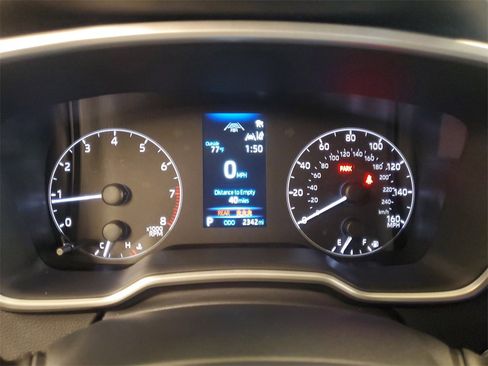 Used 2025 Toyota Corolla SE image 22