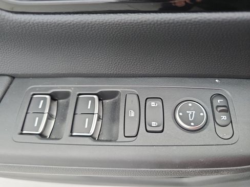 Used 2023 Honda CR-V Sport Touring image 28