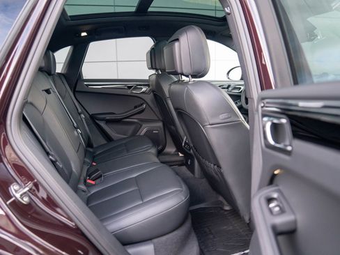 New 2026 Porsche Macan image 26