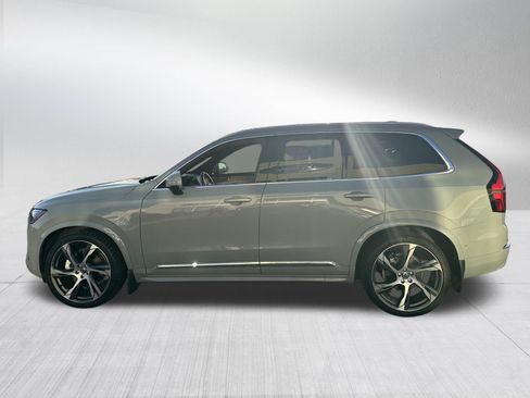 Used 2026 Volvo XC90 B6 Ultra AWD/4WD image 4