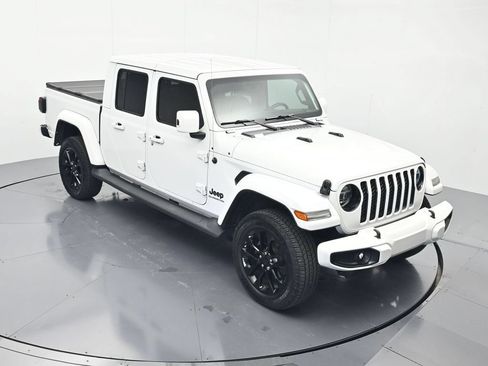 Used 2021 Jeep Gladiator Overland AWD/4WD image 31