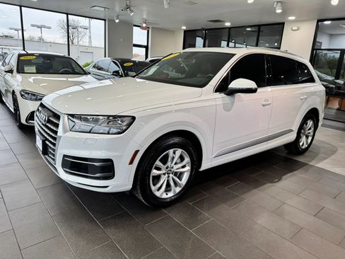 Used 2019 Audi Q7 3.0T Premium Plus image 2
