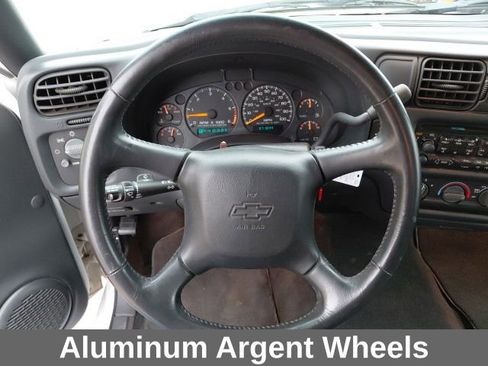 Used 2000 Chevrolet S10 Pickup LS w/ Preferred Equipment Group image 10