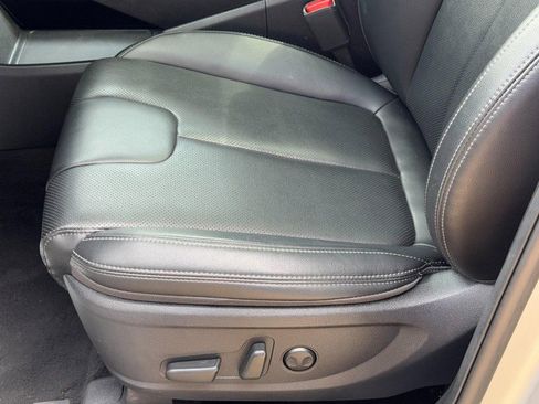 Used 2023 Hyundai Santa Fe SEL w/ Premium Package image 23