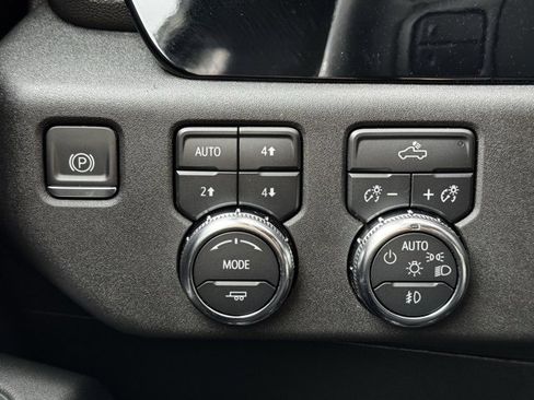 Used 2023 GMC Sierra 1500 Elevation w/ X31 Off-Road Package image 27