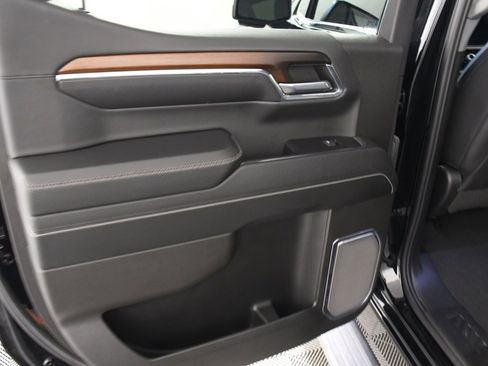 Used 2024 GMC Sierra 1500 Denali w/ Denali Reserve Package image 24