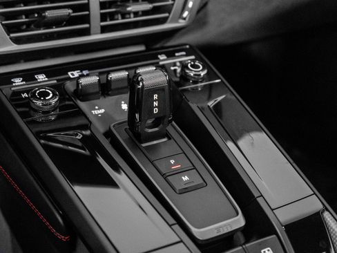 Used 2025 Porsche 911 Carrera 4 GTS image 36