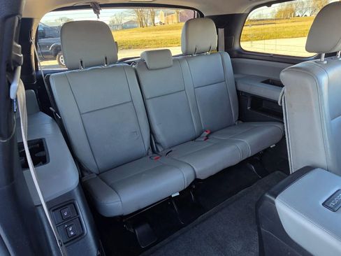 Used 2014 Toyota Sequoia Platinum image 14