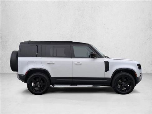 Certified 2024 Land Rover Defender 110 S AWD/4WD image 4
