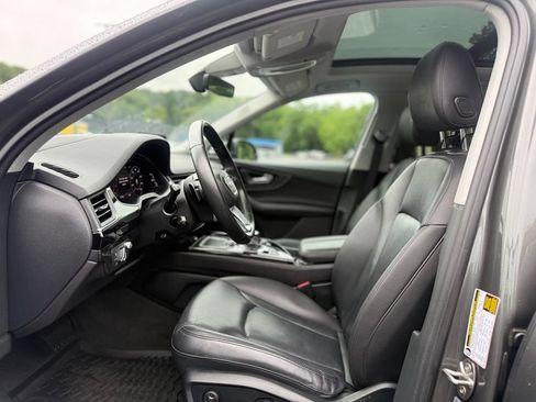 Used 2019 Audi Q7 3.0T Prestige w/ Prestige Package AWD/4WD image 12