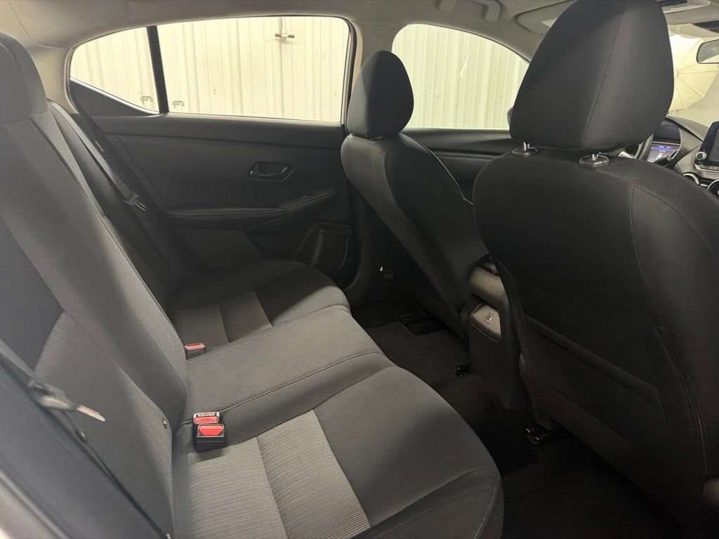 Used 2024 Nissan Sentra SV FWD image 25