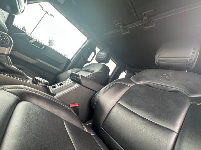 Used 2023 Ford Bronco Badlands AWD/4WD image 10