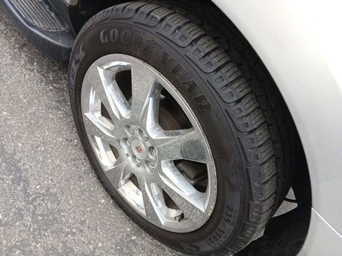 Used 2011 Cadillac SRX Performance image 9