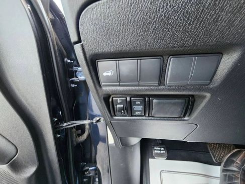 Used 2018 Nissan Armada SL w/ Moonroof Package image 23