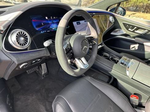 Used 2024 Mercedes-Benz EQS AMG 4MATIC image 21