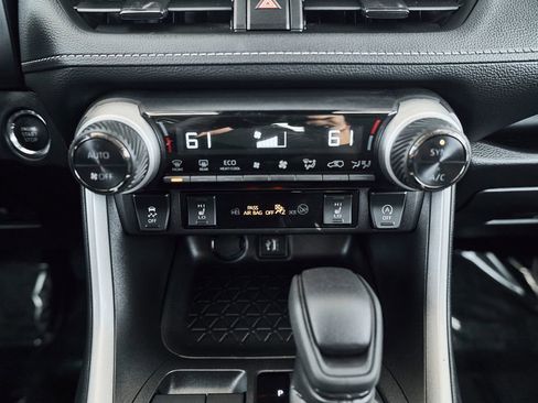 Used 2025 Toyota RAV4 XLE w/ Weather Package image 31