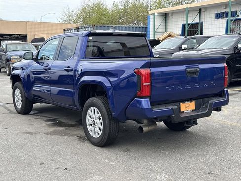 Used 2024 Toyota Tacoma SR5 image 5