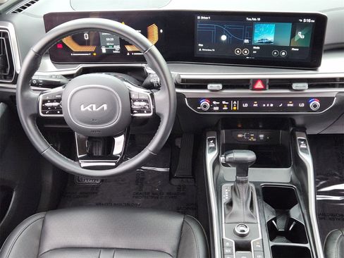 Used 2025 Kia Sorento S w/ Panoramic Sunroof Package image 35