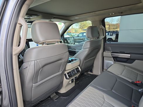 Used 2024 Ford F150 Platinum w/ Equipment Group 703A Plus image 17