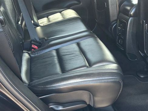 Used 2012 Jeep Grand Cherokee Laredo AWD/4WD image 26
