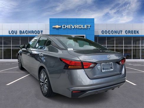 Used 2024 Nissan Altima 2.5 SV image 30