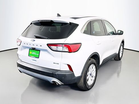 Used 2021 Ford Escape SE image 10