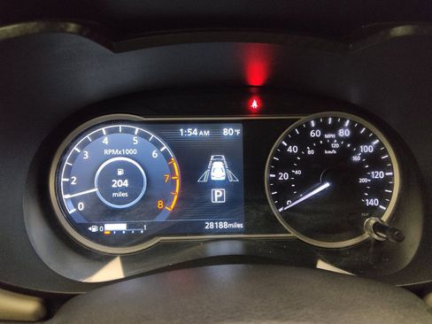 Used 2020 Nissan Versa SV FWD image 23