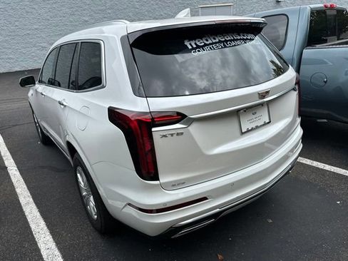 New 2025 Cadillac XT6 Luxury AWD/4WD image 5
