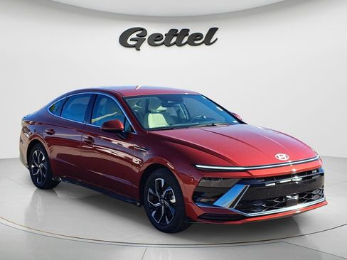 Certified 2024 Hyundai Sonata SEL image 2