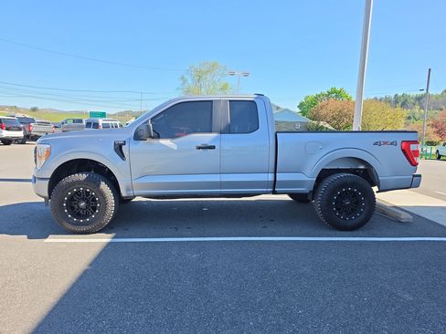 Used 2022 Ford F150 XL w/ XL Power Equipment Group AWD/4WD image 7