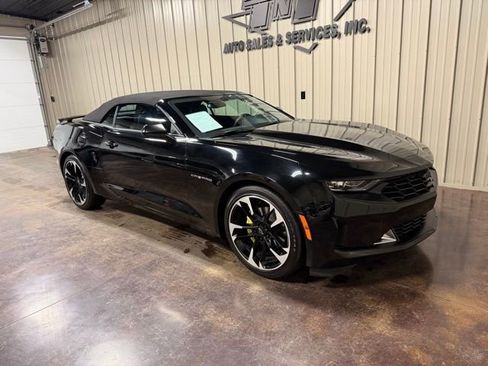 Used 2023 Chevrolet Camaro LT image 7