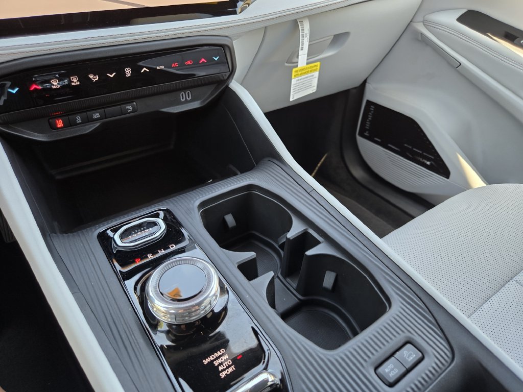 New 2026 Jeep Cherokee Limited AWD/4WD image 16