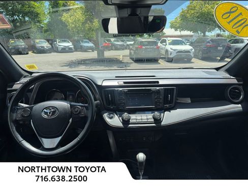 Used 2018 Toyota RAV4 SE w/ Power Extra Value Package AWD/4WD image 6