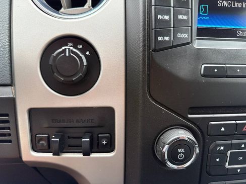 Used 2014 Ford F150 XLT w/ Equipment Group 302A Luxury AWD/4WD image 17