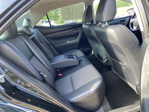 Used 2018 Toyota Corolla SE image 14