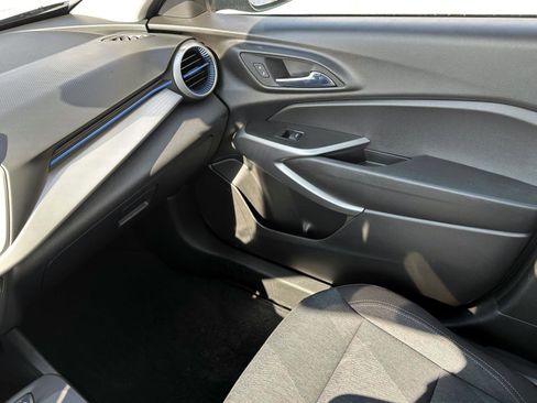 Certified 2024 Chevrolet Trax LS w/ LS Convenience Package image 26