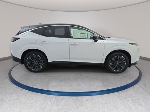 New 2026 Nissan Murano Platinum w/ Cargo Package image 4